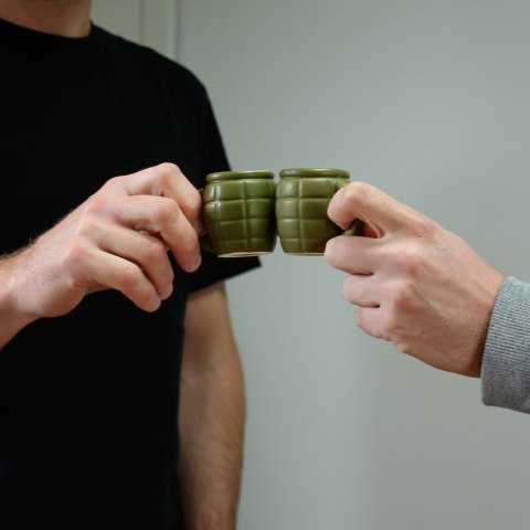 Grenade Shot Kieliszek Granat do wódki prezent