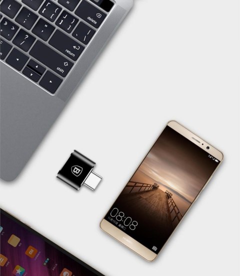 Adapter przejściówka ze złącza USB na USB-C OTG - czarny Adapter przejściówka ze złącza USB na USB-C OTG - czarny