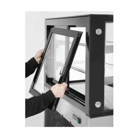 Witryna chłodnicza cukiernicza 2-półkowa jezdna LED 410L Witryna chłodnicza cukiernicza 2-półkowa jezdna LED 410L