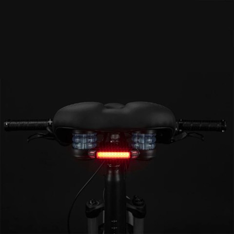 Siodełko rowerowe MTB z amortyzorami wodoodporne + lampka LED - czarne Siodełko rowerowe MTB z amortyzorami wodoodporne + lampka LED - czarne