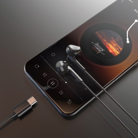 Słuchawki X3C douszne przewodowe z mikrofonem i pilotem USB-C 1.2m - czarne Słuchawki X3C douszne przewodowe z mikrofonem i pilotem USB-C 1.2m - czarne