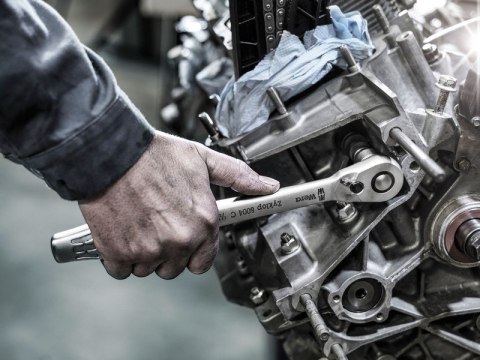 ZESTAW KLUCZY I BITÓW+GRZECHOTKA ZYKLOP METAL 1/2''28 CZĘŚCI ZESTAW KLUCZY I BITÓW+GRZECHOTKA ZYKLOP METAL 1/2''28 CZĘŚCI
