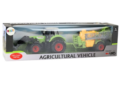 Traktor Rolniczy Koparka Z Opryskiwaczem Napęd Zielony Traktor Rolniczy Koparka Z Opryskiwaczem Napęd Zielony