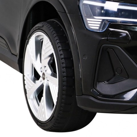 Audi E-Tron Sportback dla dzieci Czarny + Pilot + Napęd 4x4 + Wolny Start + Radio MP3 + LED Audi E-Tron Sportback dla dzieci Czarny + Pilot + Napęd 4x4 + Wolny Start + Radio MP3 + LED