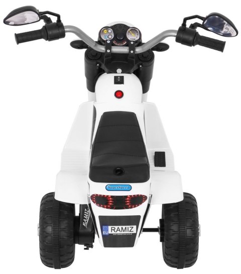 Motorek MiniBike na akumulator dla dzieci Biały + Dźwięki + Światła LED + Ekoskóra Motorek MiniBike na akumulator dla dzieci Biały + Dźwięki + Światła LED + Ekoskóra