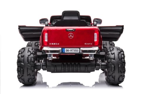 Auto Na Akumulator Mercedes DK-MT950 4x4 Czerwony Lakierowany Auto Na Akumulator Mercedes DK-MT950 4x4 Czerwony Lakierowany