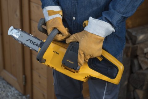 Piła łańcuchowa STIGA CS 100e 20V 4Ah 25cm lekka 3.65kg do gałęzi