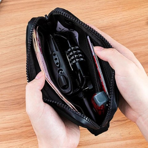 Saszetka rowerowa na telefon klucze portfel karty pieniądze 0.15l - czarna Saszetka rowerowa na telefon klucze portfel karty pieniądze 0.15l - czarna