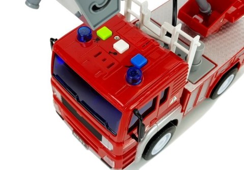 Wóz Strażacki z Naciągiem, Drabiną, Czerwony 1:20 z Dźwiękiem Wóz Strażacki z Naciągiem, Drabiną, Czerwony 1:20 z Dźwiękiem