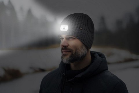 CZAPKA Z LATARKA LED RGB GRAFITOWA CZAPKA Z LATARKA LED RGB GRAFITOWA