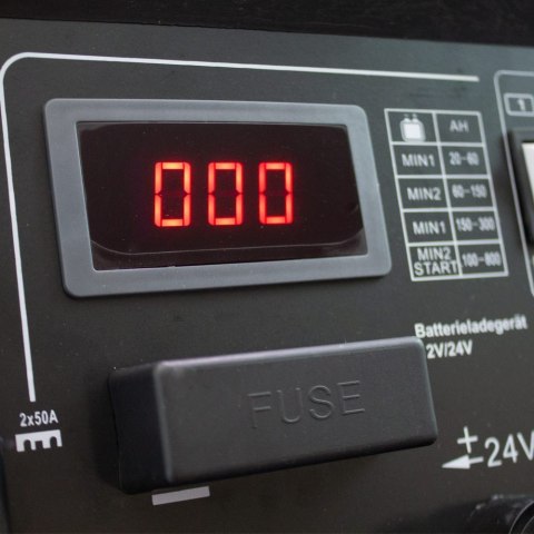 Prostownik akumulatorowy 12/24v bituxx rozruch 240a booster 35a Prostownik akumulatorowy 12/24v bituxx rozruch 240a booster 35a