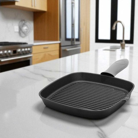 PATELNIA GRILLOWA ŻELIWNA 24cm Z SILIKONOWĄ NAKŁADKĄ 2668 PATELNIA GRILLOWA ŻELIWNA 24cm Z SILIKONOWĄ NAKŁADKĄ 2668