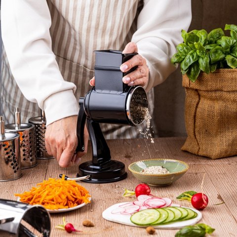 MASZYNKA TARKA BĘBNOWA DO TARCIA OWARZYW ORZECHÓW SERA KINGHOFF KH-1951