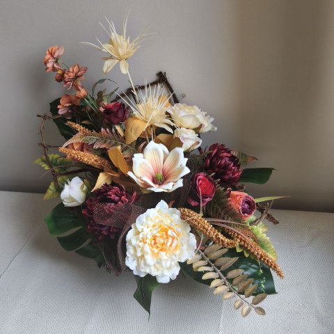 Nowoczesny stroik na cmentarz kwiaty wiązanka miska na grób wszystkich świętych