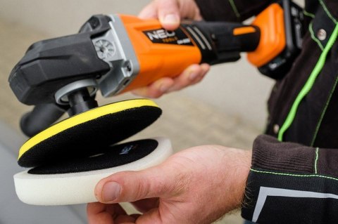 PAD POLERSKI 150*150*25MM GĄBKA ŚCIERNA