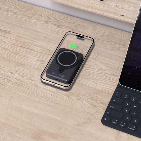 Powerbank 10000mAh MagSafe USB-C 15W z kablem USB-C - czarny