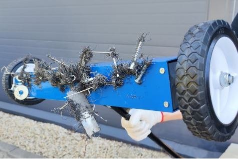 MAGNETYCZNA SZCZOTKA DO WIÓRÓW GLOB TOOLS 460MM