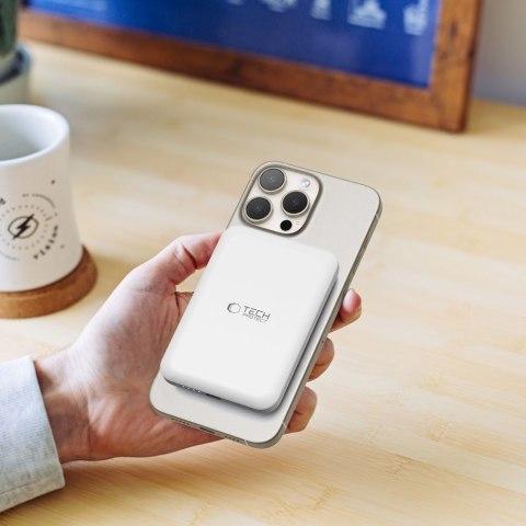 Powerbank 5000mAh z MagSafe USB-C 15W z kablem USB-C - biały