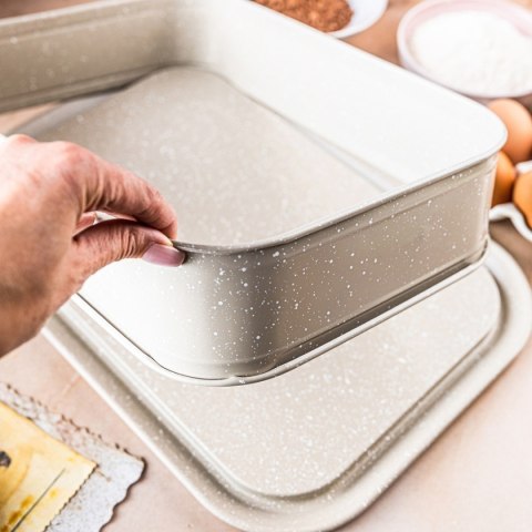 FORMA BLACHA PROSTOKĄTNA ROZPINANA DO CIASTA 39x27cm KINGHOFF KH-1978